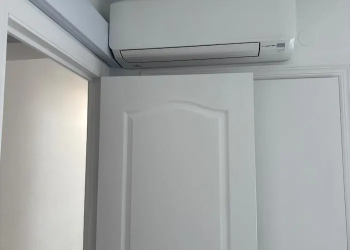 Sofia Holiday-150 M From Arenal And Free Parking *