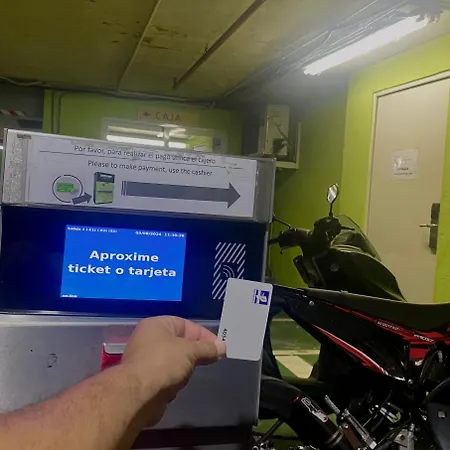 Sofia Holiday-150 M From Arenal And Free Parking Apartment Calpe