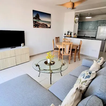 Sofia Holiday-150 M From Arenal And Free Parking דירה *