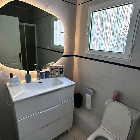 Calpe Sofia Holiday-150 M From Arenal Beach With Parking קלפה