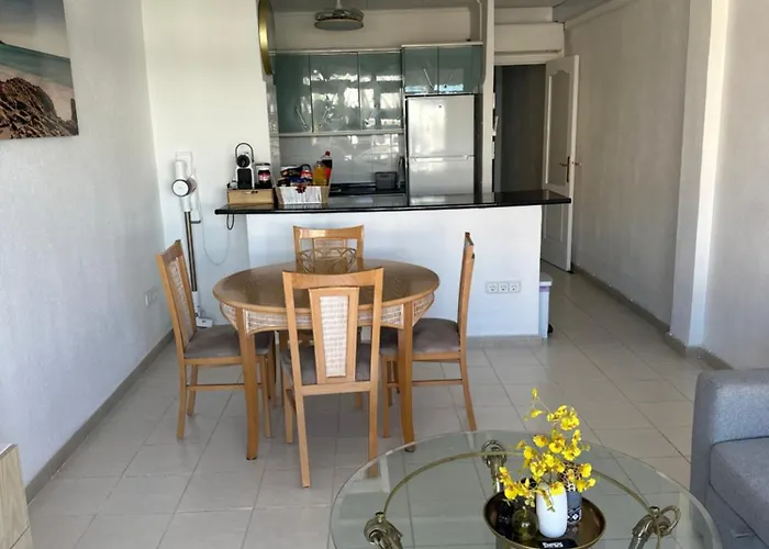 Lejlighed Sofia Holiday-150 M From Arenal And Free Parking